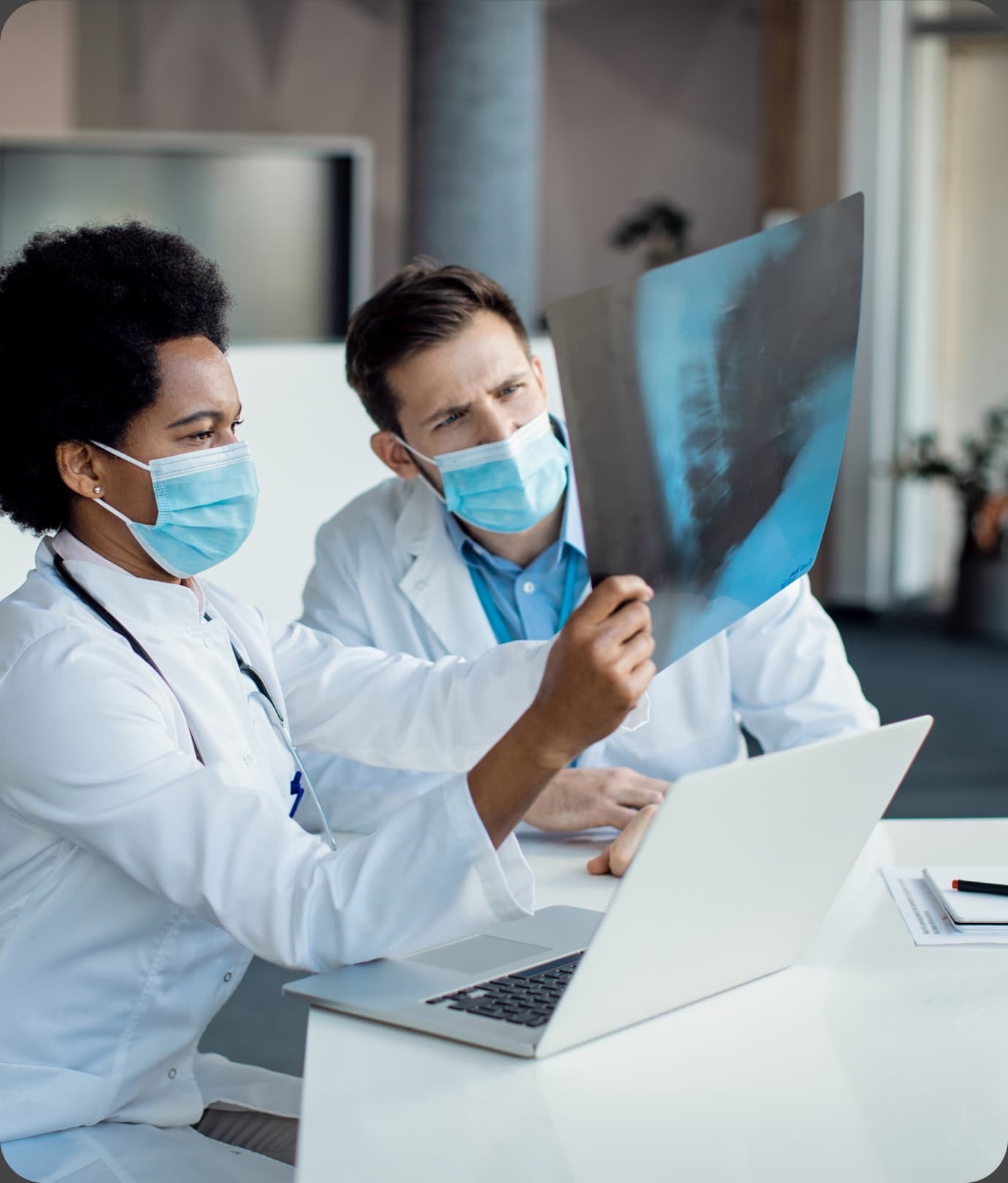Healthcare & Life Sciences