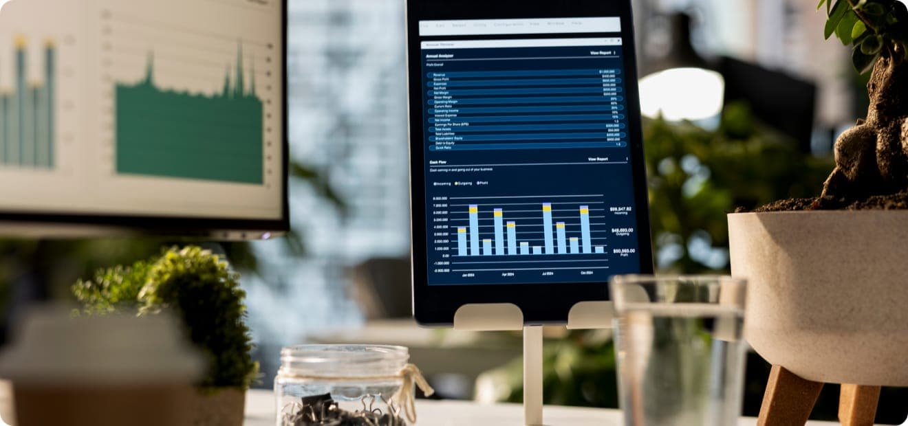 Analytics at 4TYSIX
